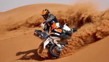 KTM tung 500 chiếc "cào cào" đua Dakar 450 Rally Replica, fan không nhanh tay là "cháy hàng"