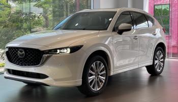 Mazda CX-5 vẫn vững vàng ngôi đầu, doanh số vượt trội hoàn toàn các đối thủ trong tháng 2