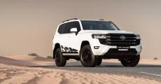 Mừng thành công tại giải Dakar 10 năm liên tục, Toyota tung bản đặc biệt cho SUV Land Cruiser 300