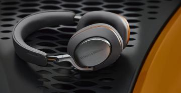 Tai nghe không dây thiết kế cảm hứng từ siêu xe McLaren do Bowers & Wilkins chế tác