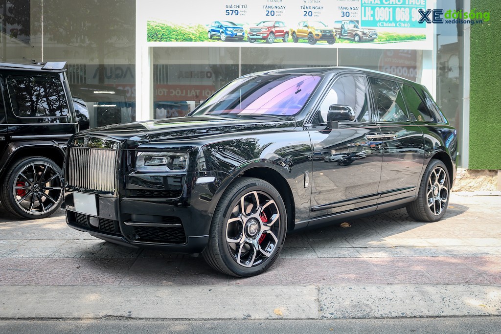2020 20 Rolls Royce Cullinan Black Badge URBAN 675l V12 Auto   Alexanders Prestige