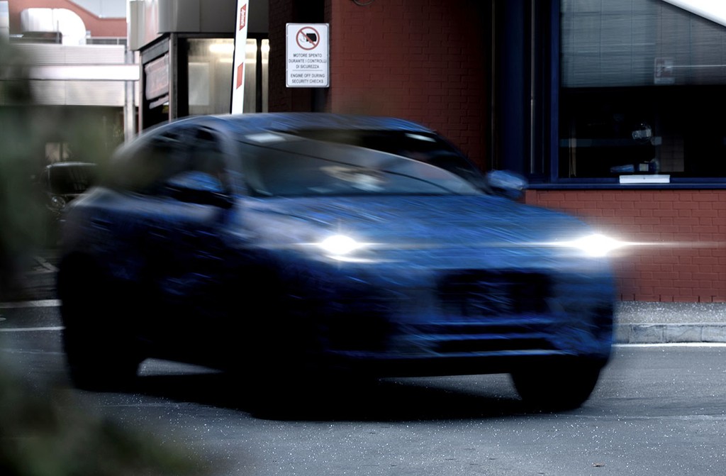 Hé lộ loạt ảnh Maserati Grecale nguyên mẫu - tân binh SUV sẽ đấu Porsche Macan ảnh 5