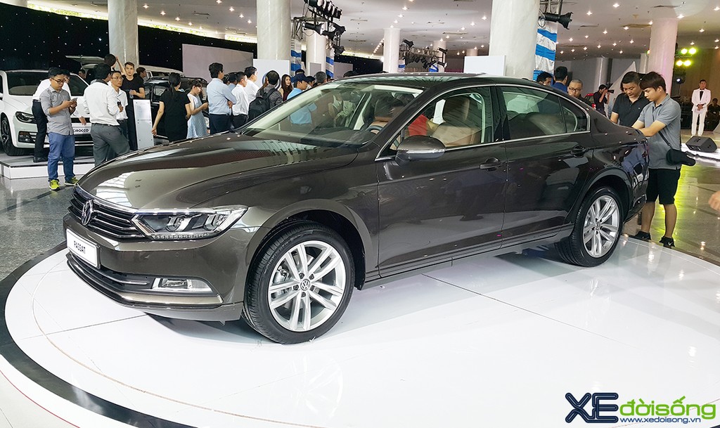 Volkswagen giới thiệu Passat mới với giá bán 1,45 tỷ đồng tại triển lãm riêng ảnh 1