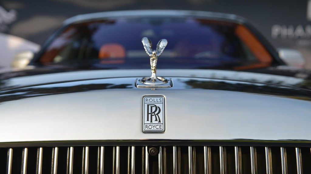 Ngắm vẻ đẹp thực tế thu hút mọi ánh nhìn của Rolls-Royce Phantom 2018 ảnh 9
