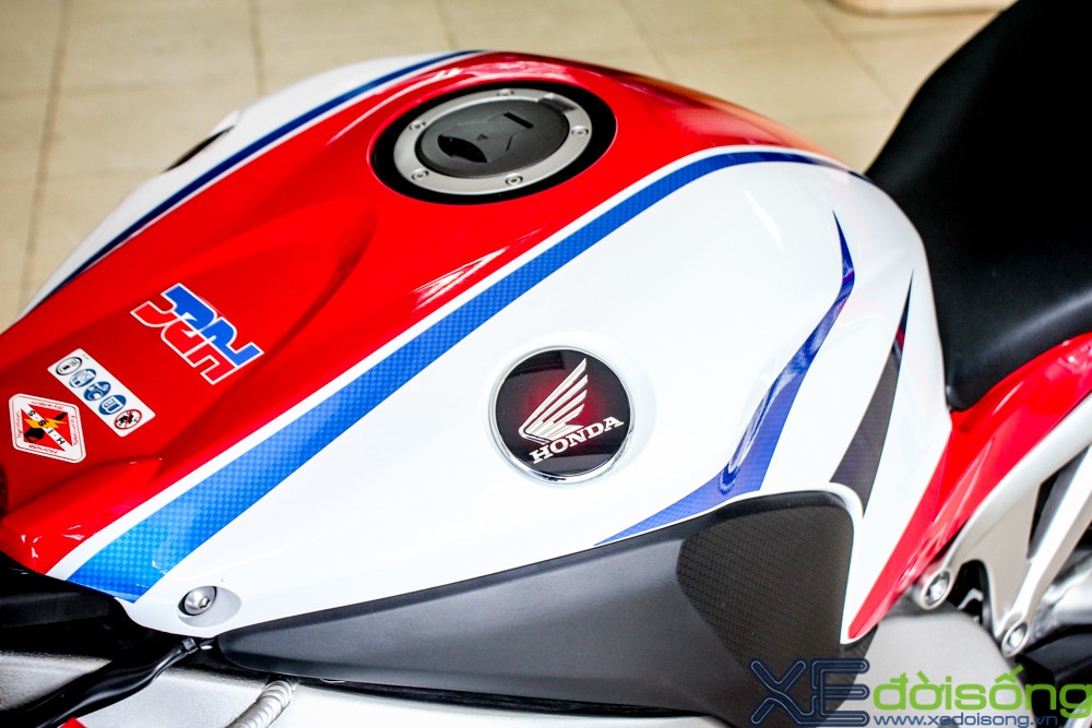 Ngắm Honda CBR1000RR SP giá 700 triệu đầu tiên tại Hà Nội ảnh 13