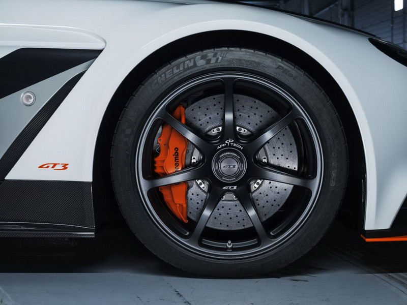 Vẻ đẹp dũng mãnh của Aston Martin Vantage GT3 mới công suất gần 600 mã lực ảnh 20