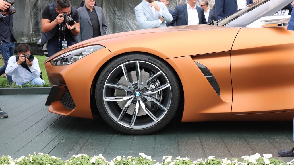 Chiêm ngưỡng BMW Z4 lần đầu tiên được trưng bày  ảnh 6