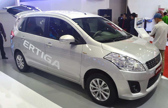 Suzuki Ertiga 2015 - đối thủ giá rẻ của Innova ảnh 11