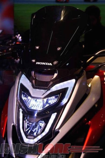 Honda ra mắt sport touring mới với thiết kế tuyệt đẹp ảnh 12