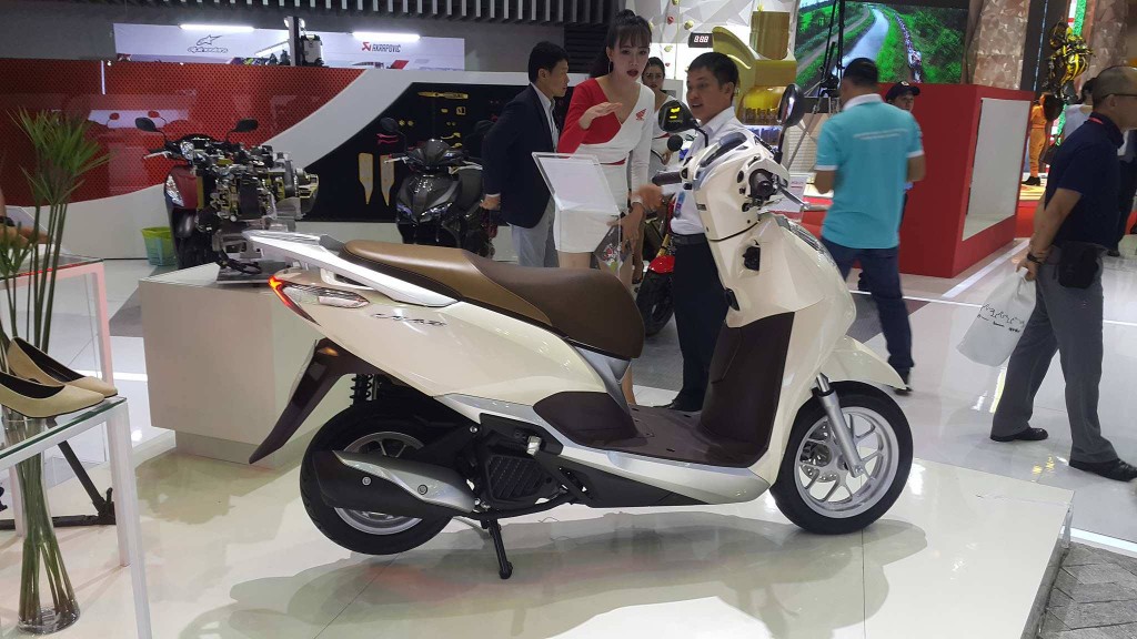 Honda Lead hoàn toàn mới ra mắt tại Triển lãm Mô tô Xe máy Việt Nam ảnh 3