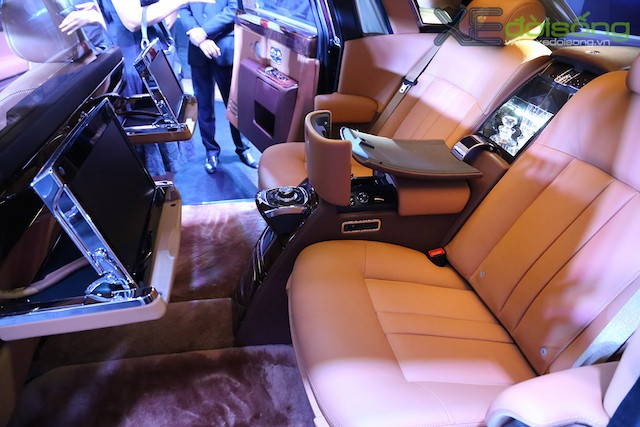 Rolls-Royce Phantom Lửa thiêng 51 tỷ đồng ra mắt Việt Nam ảnh 2