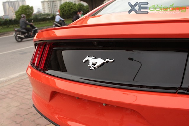 Chi tiết Ford Mustang Premium Fastback 2015 ở Hà Nội ảnh 8