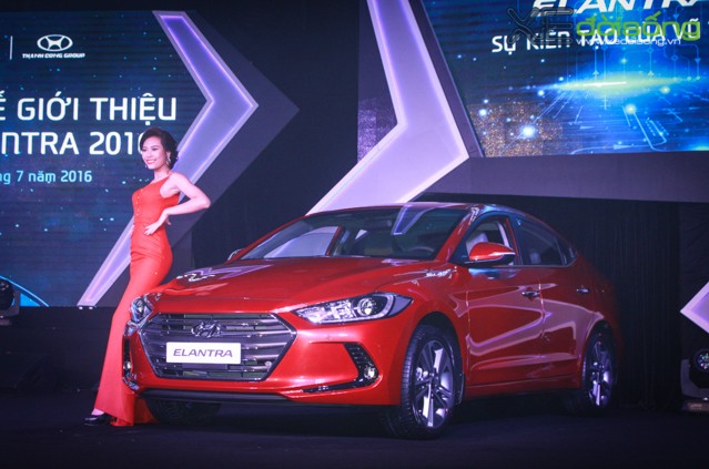 Hyundai Elantra thế hệ mới ra mắt Việt Nam có giá từ 615 triệu đồng ảnh 1