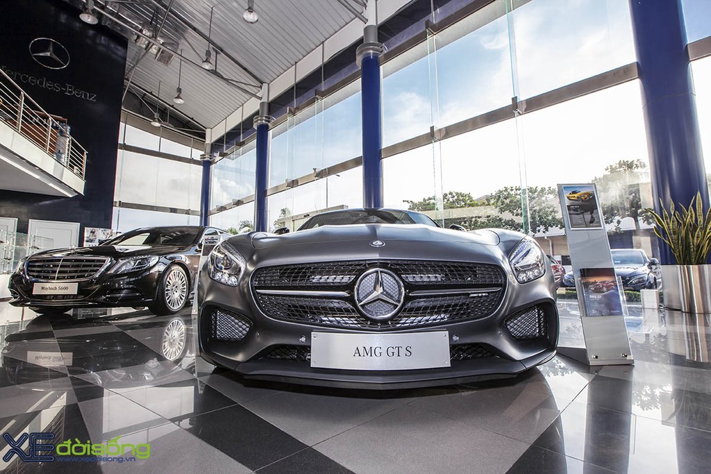 Cận cảnh siêu xe Mercedes-AMG GT S Edition1 đầu tiên về Việt Nam ảnh 5