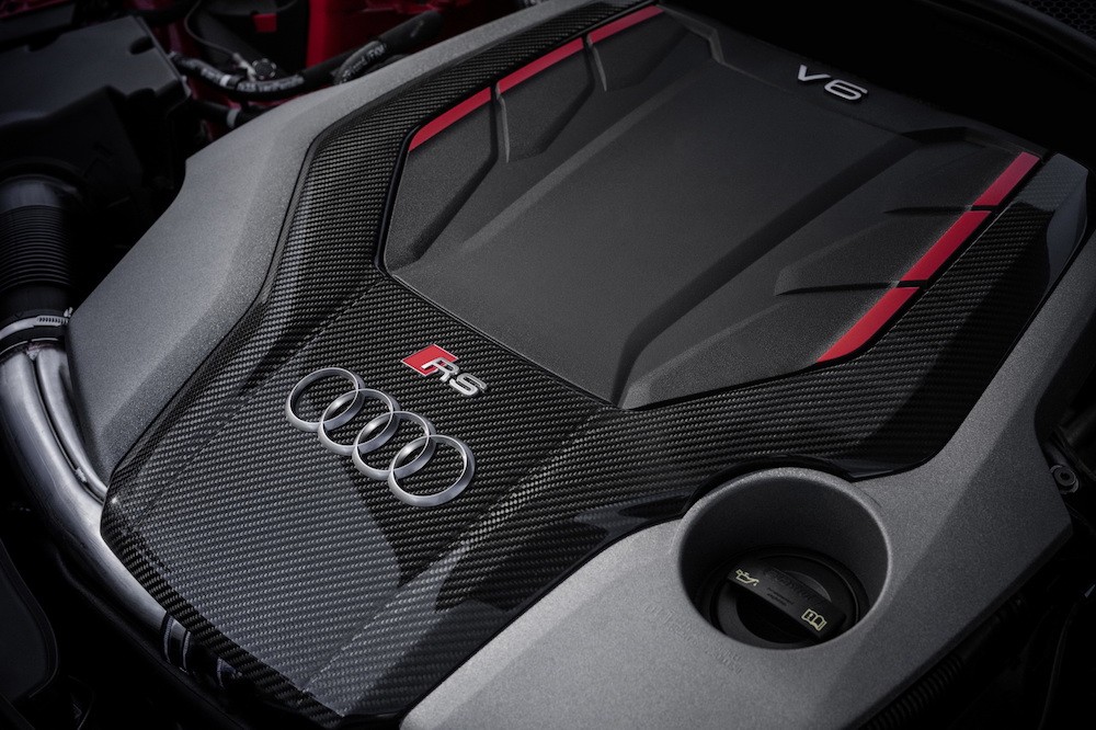 Audi RS4 và RS5 Carbon Edition đắt hơn bản thường 300 triệu ảnh 5