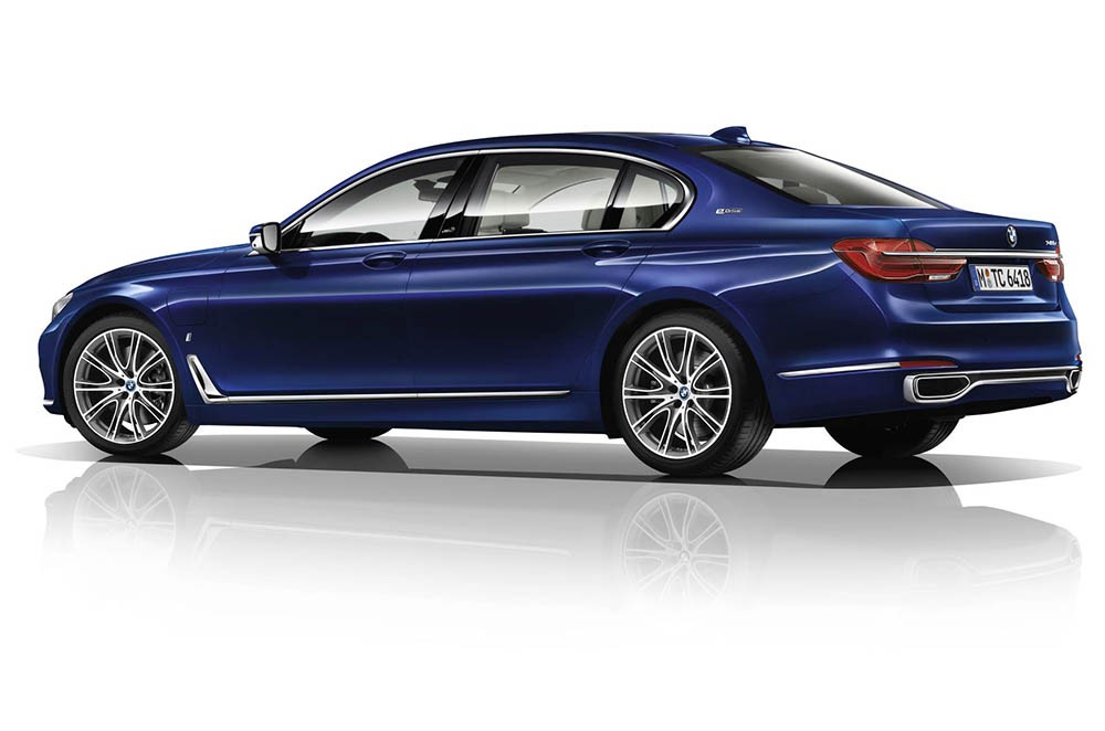 Trình làng loạt BMW 7 Series bản đặc biệt “The Next 100 Years” ảnh 14