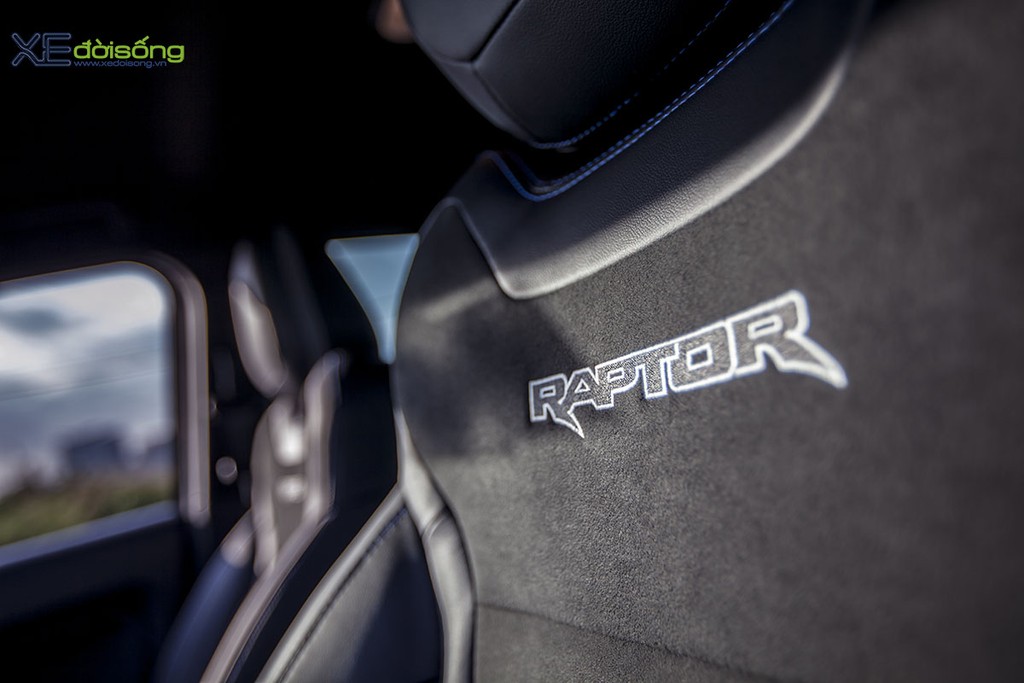 Đánh giá Ford Ranger Raptor: Toàn năng, đáng tiền, đáng khao khát! ảnh 45