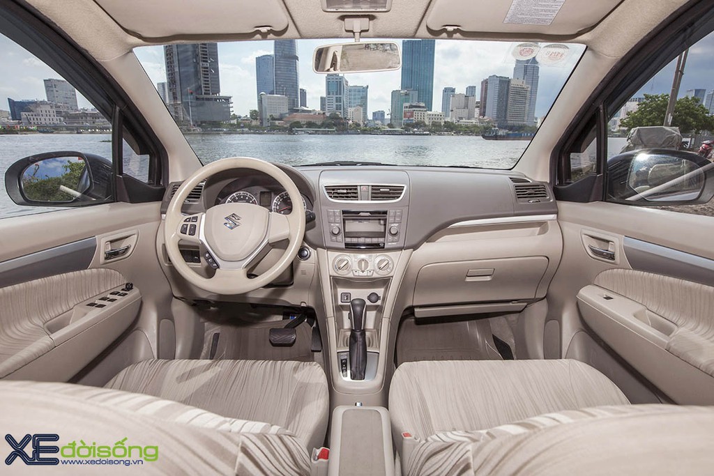 Suzuki Ertiga: MPV giá rẻ, thiết thực và tiết kiệm nhiên liệu ảnh 5