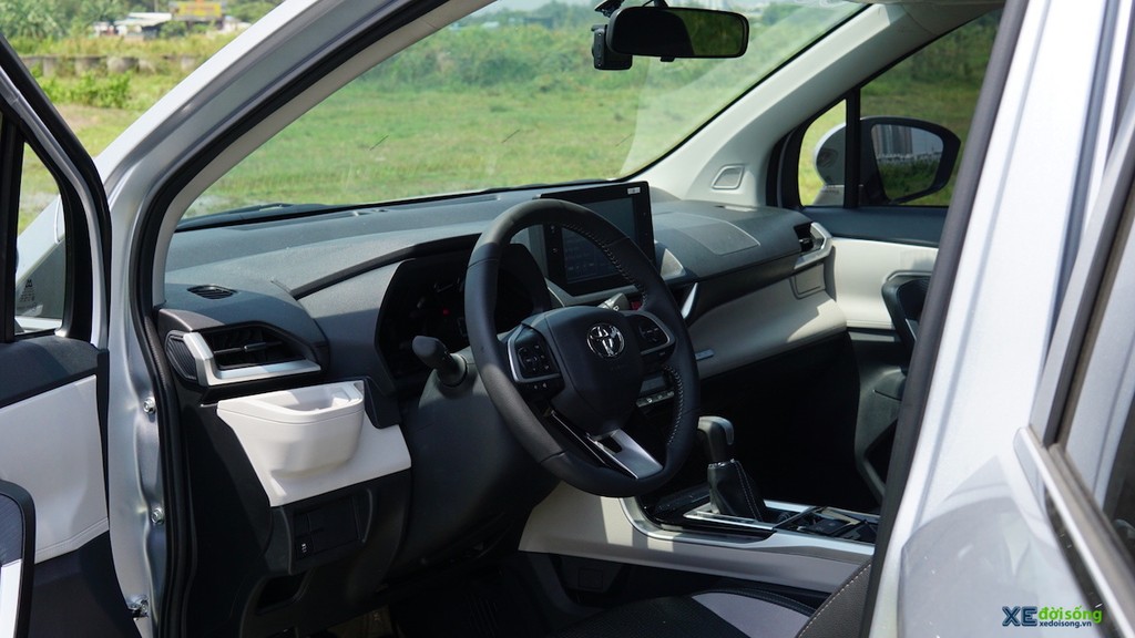 Lái thử, đánh giá Toyota Veloz Cross: những ưu nhược điểm cần biết khi chọn mua ảnh 4