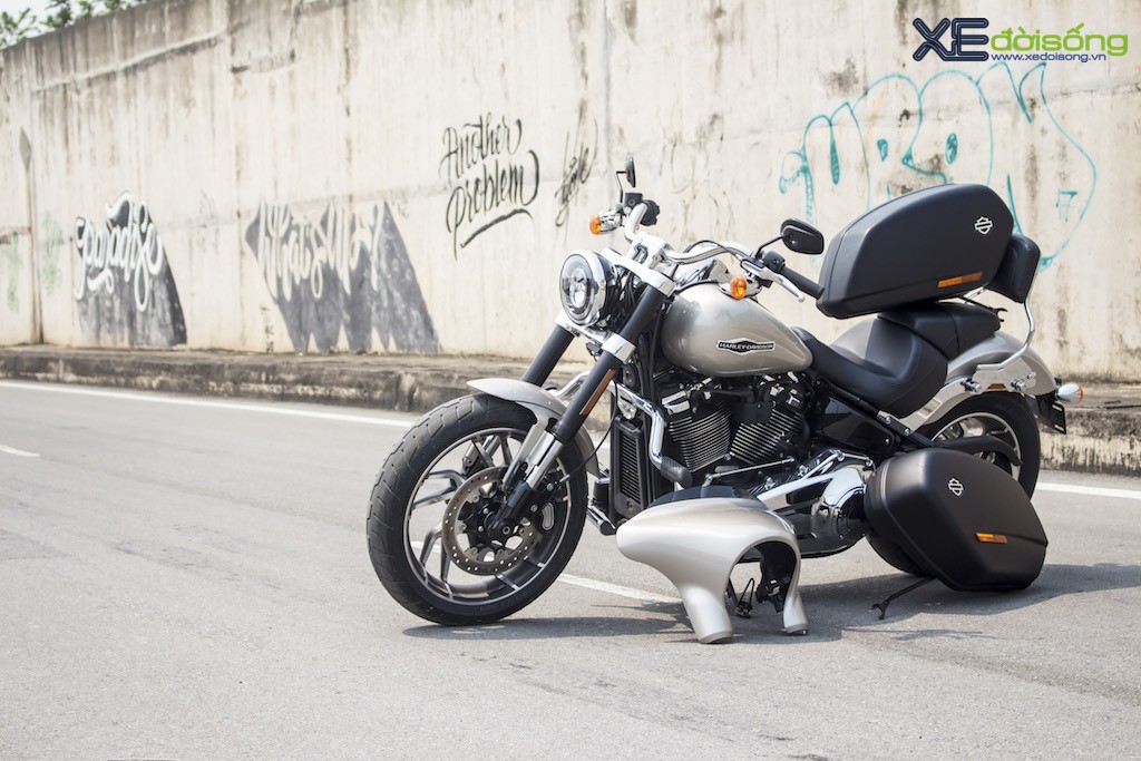 Đánh giá chi tiết Harley-Davidson Sport Glide giá gần 1 tỷ đồng ảnh 2