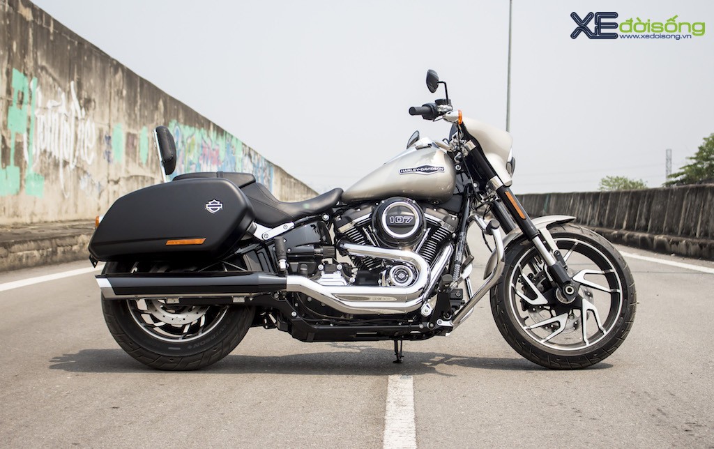 Đánh giá chi tiết Harley-Davidson Sport Glide giá gần 1 tỷ đồng ảnh 4
