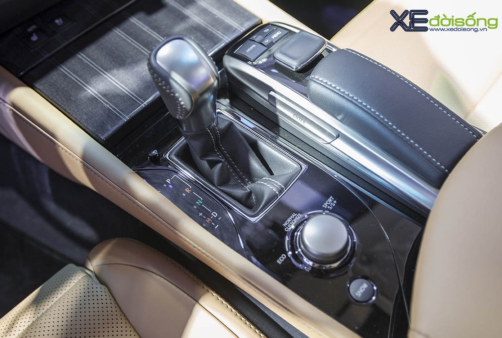 Diện kiến xe sang Lexus GS Turbo 2016 mới giá 3,13 tỉ đồng ảnh 13