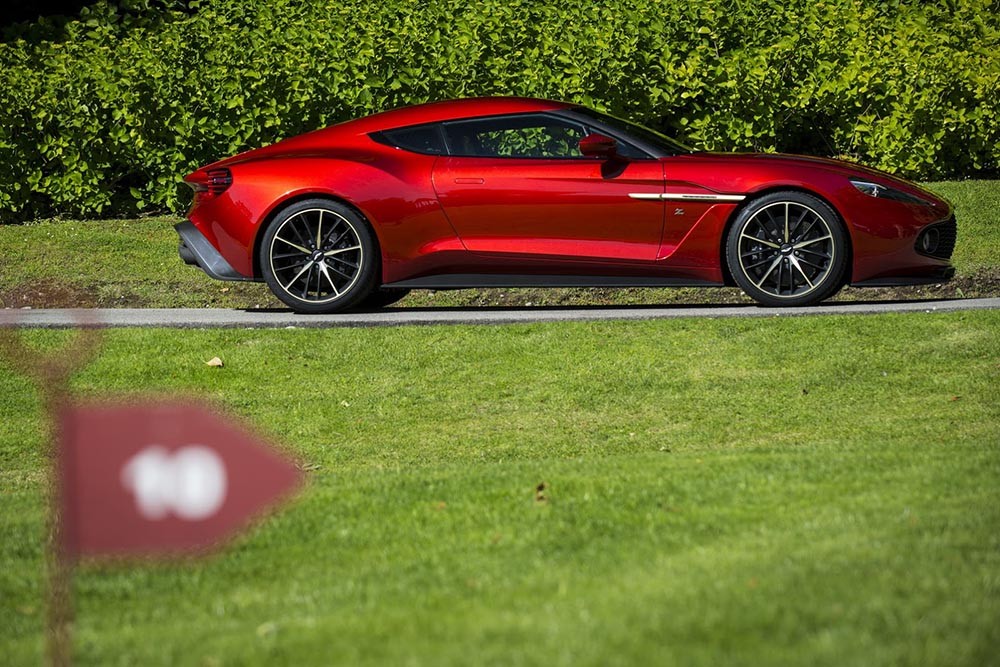 Cận cảnh siêu xe mới Aston Martin Vanquish Zagato ảnh 8
