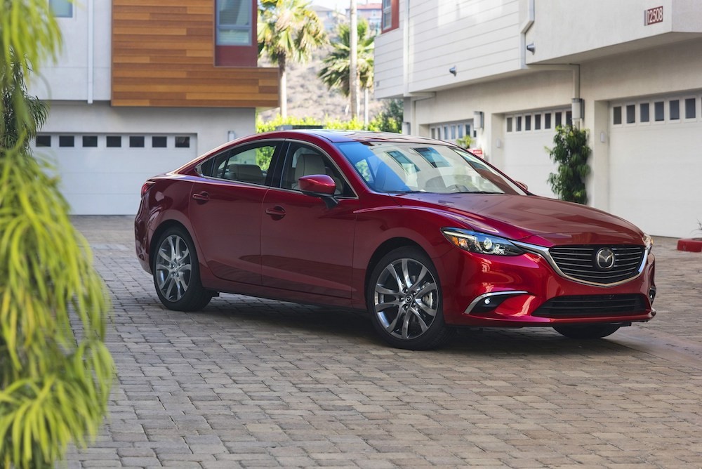 Mazda6 có bản nâng cấp 2017, giá từ 499 triệu đồng ảnh 1