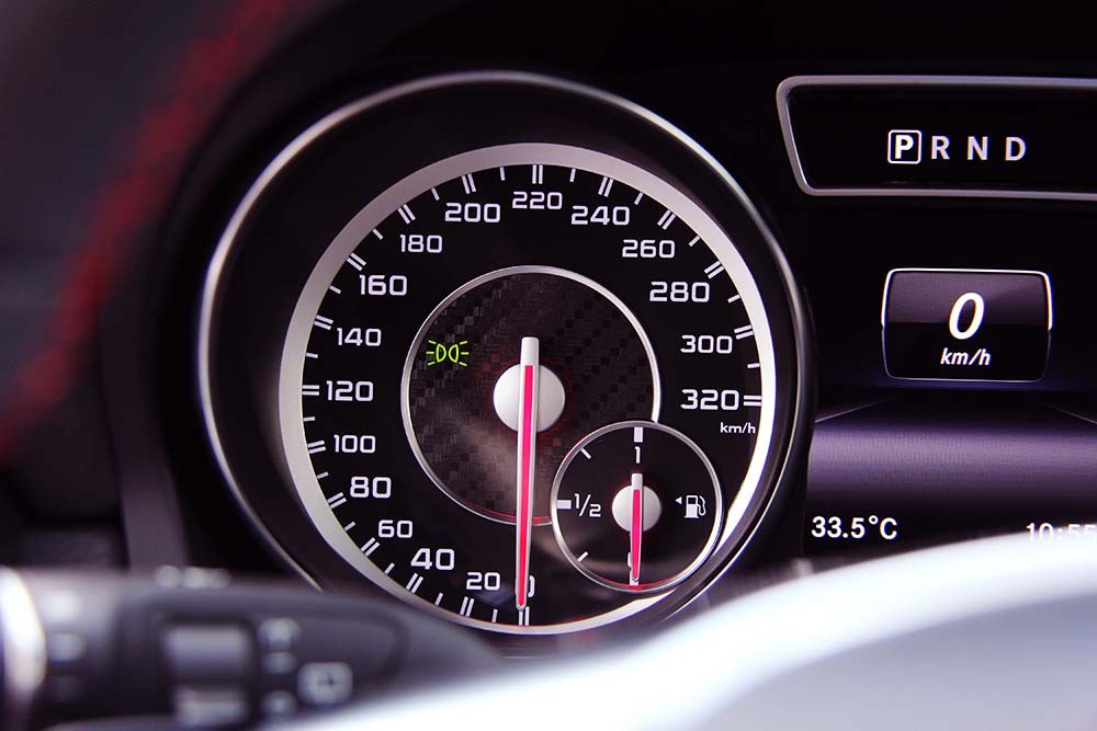 5 điểm quan trọng cần biết về Mercedes GLA 45 AMG giá 2,099 tỉ đồng ảnh 15