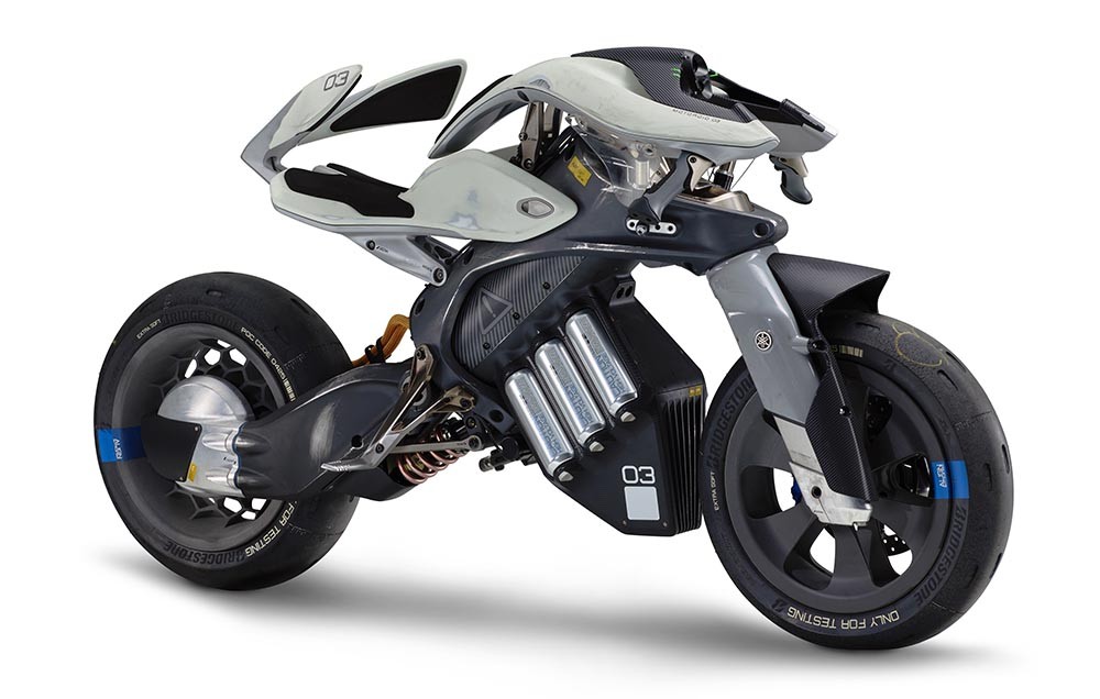 Soi chi tiết mô tô Yamaha MOTOROiD có thiết kế cực dị ảnh 2
