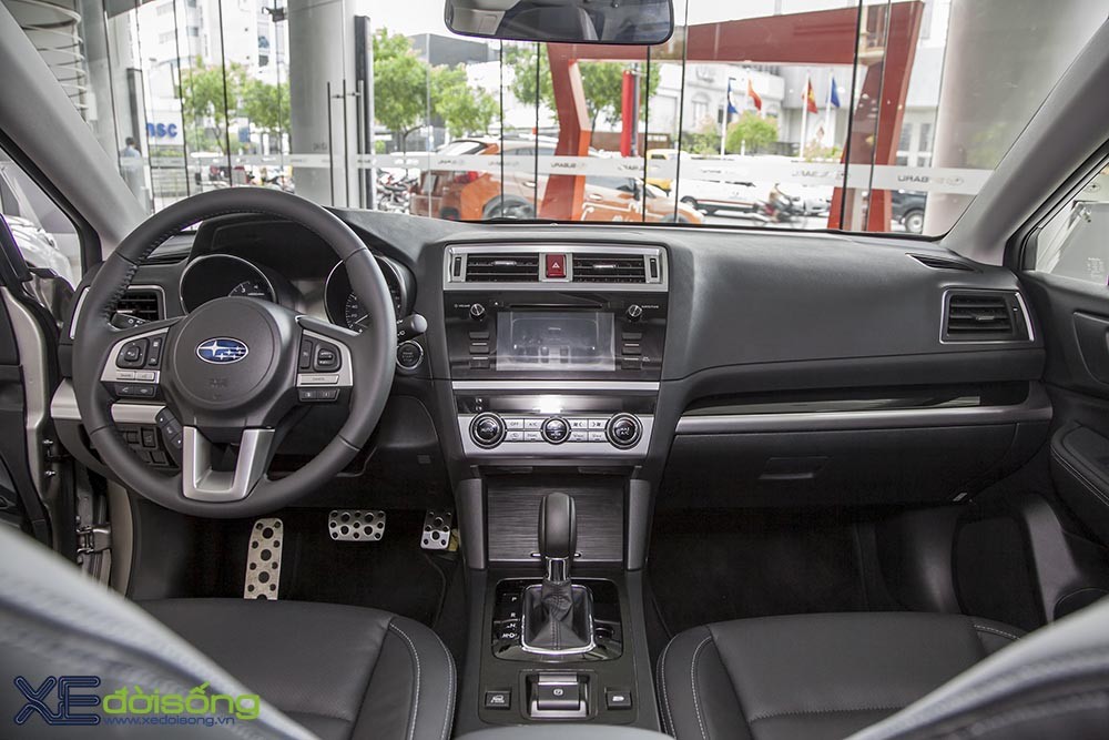 Cận cảnh Subaru Outback 2015 mới về Việt Nam, giá 1,627 tỉ đồng ảnh 7