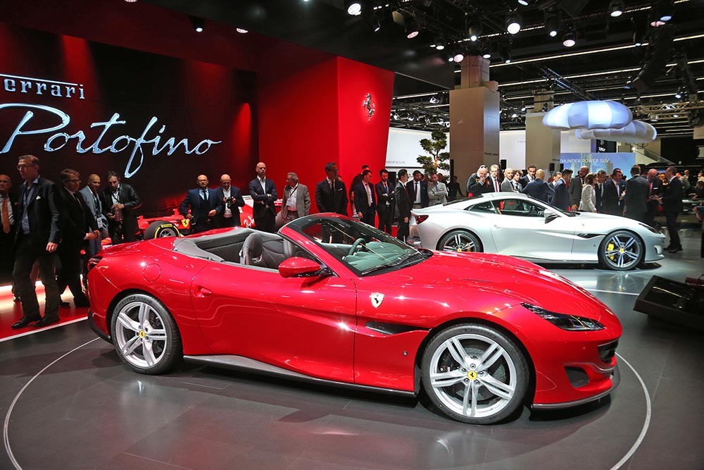Siêu xe Ferrari Portofino lần đầu ra mắt công chúng  ảnh 16