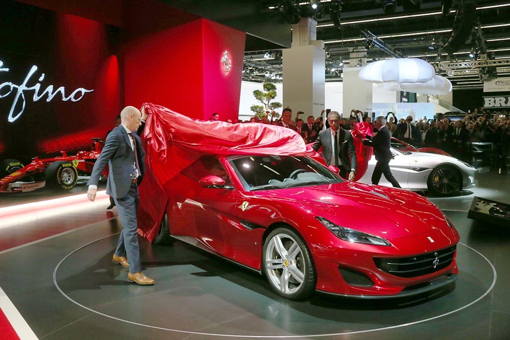 Siêu xe Ferrari Portofino lần đầu ra mắt công chúng  ảnh 5