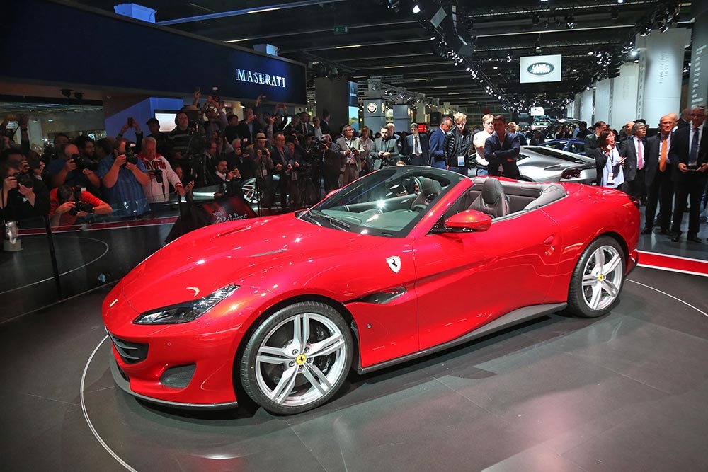 Siêu xe Ferrari Portofino lần đầu ra mắt công chúng  ảnh 6