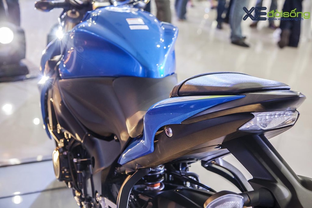 Chi tiết naked-bike chính hãng Suzuki GSX-S1000 ABS giá 415 triệu đồng ảnh 10