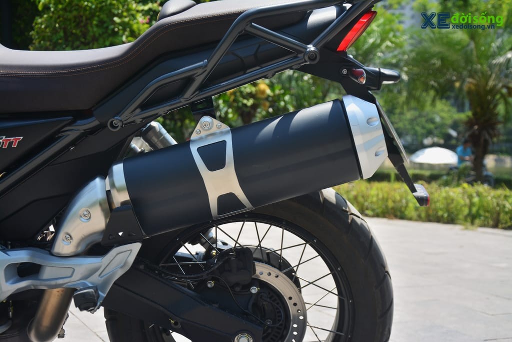 Trải nghiệm “xế phượt” Moto Guzzi V85 TT: Ngoại hình cổ điển nhưng sở hữu trang bị tối tân ảnh 9