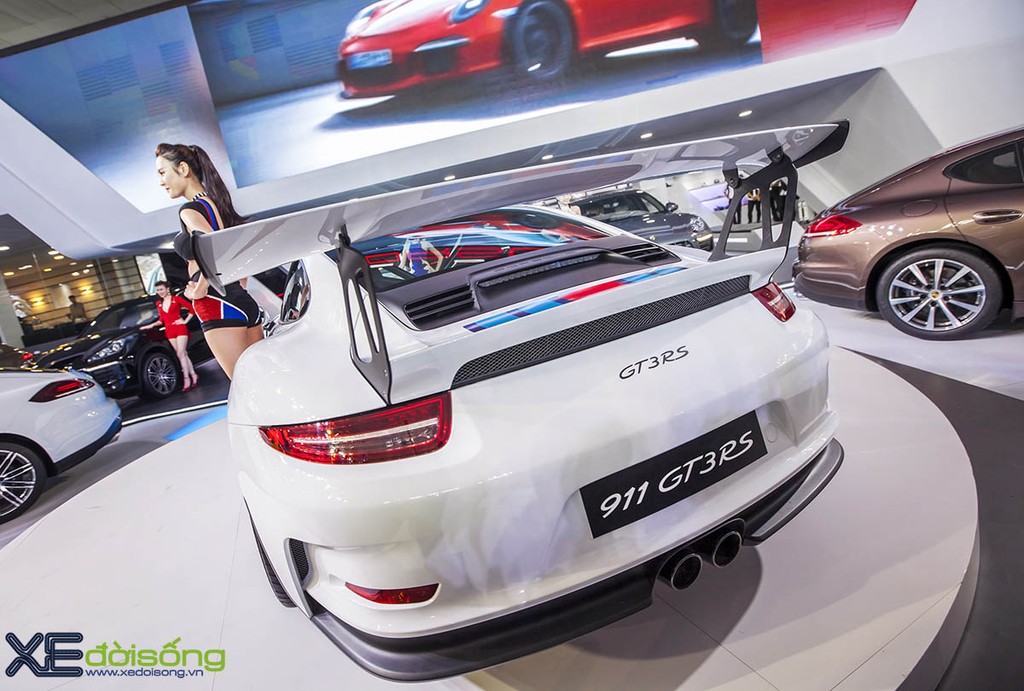 Chạm vào giấc mơ tốc độ Porsche 911 GT3 RS ở Hà Nội ảnh 7