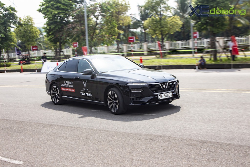 Lái thử SUV và Sedan VinFast LUX tại Hà Nội: Cái chất tới từ trải nghiệm lái ảnh 14