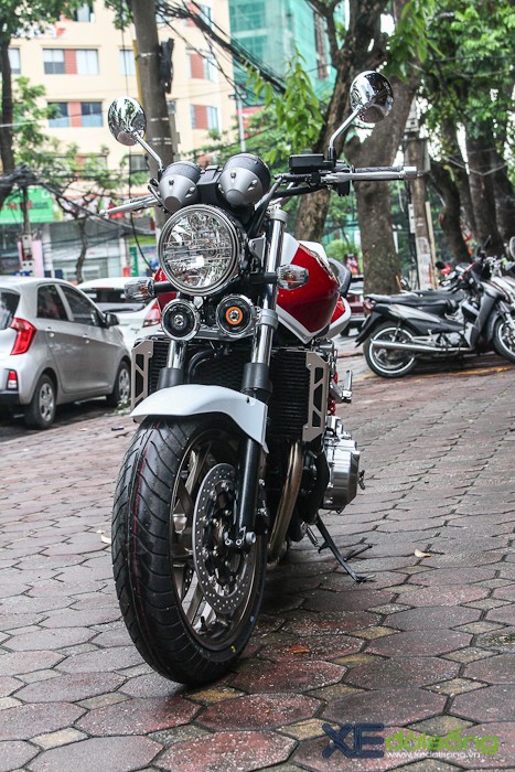 Huyền thoại Honda CB1300 Super Four 2017 bất ngờ xuất hiện tại Việt Nam ảnh 19