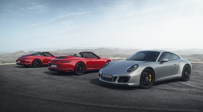 Porsche sắp ra mắt 911 GTS 2017 mạnh mẽ và tiết kiệm nhiên liệu hơn ảnh 6