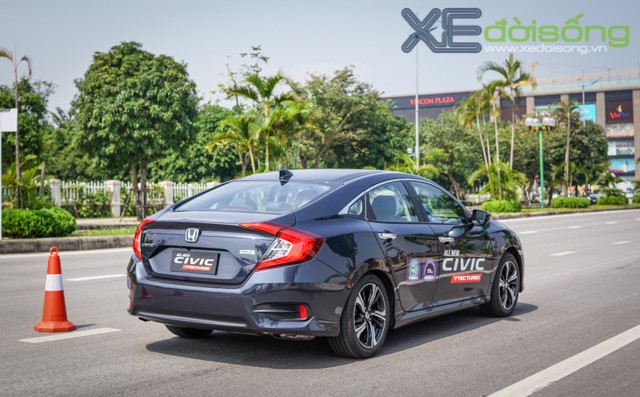 Trải nghiệm ban đầu thế hệ Honda Civic mới sắp bán tại Việt Nam ảnh 12