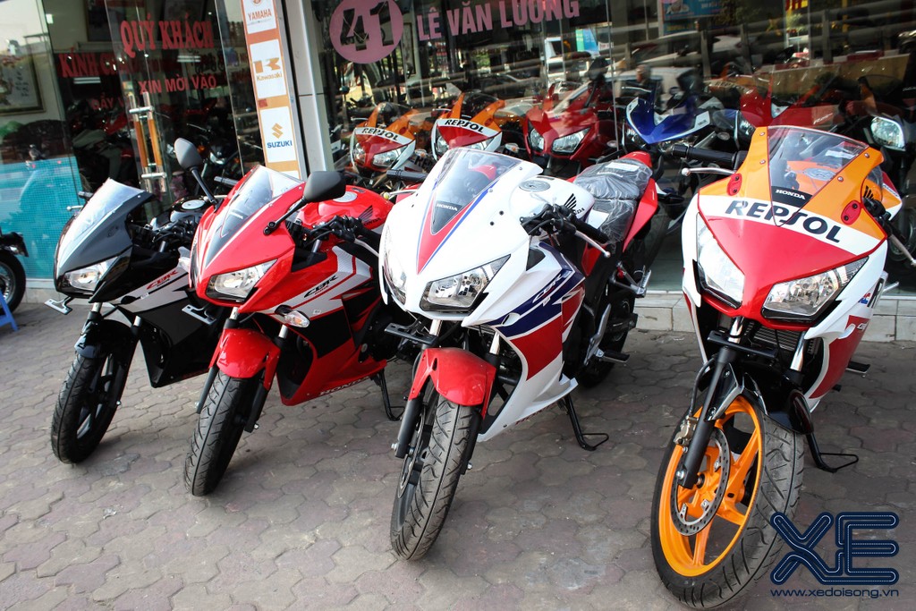Honda CBR 150R 2015 trên phố Hà Thành
