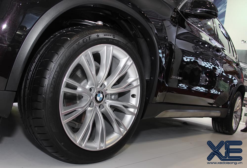 Sự tinh tế của BMW X5 xDrive 35i phiên bản “Ít đụng hàng” ảnh 18