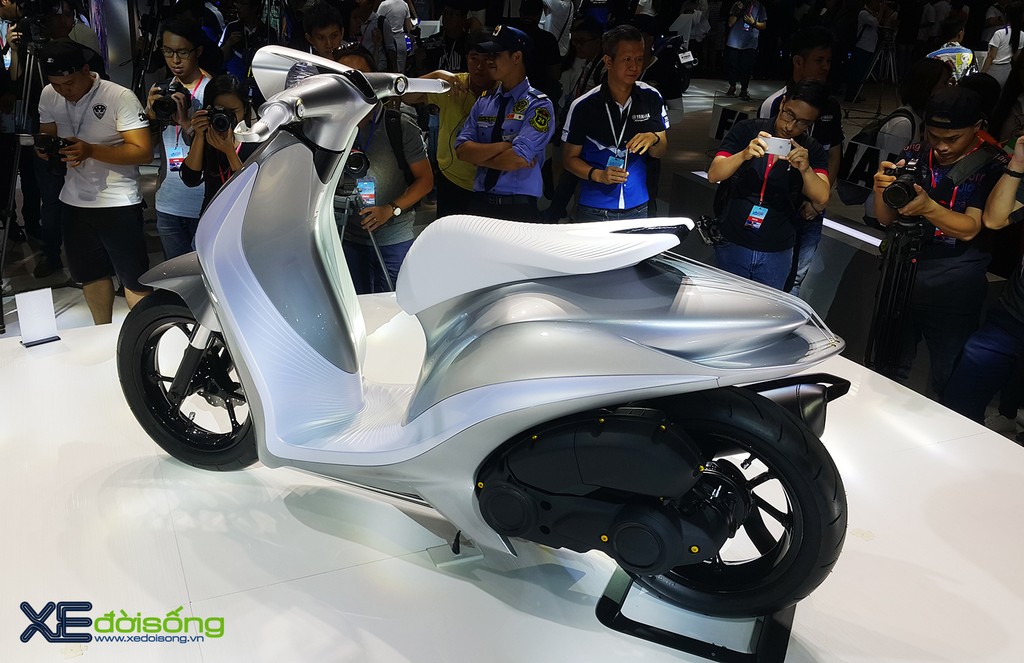 Yamaha Việt Nam lại ra mắt chiếc Glorious Concept tuyệt đẹp tại Triển lãm xe máy ảnh 8
