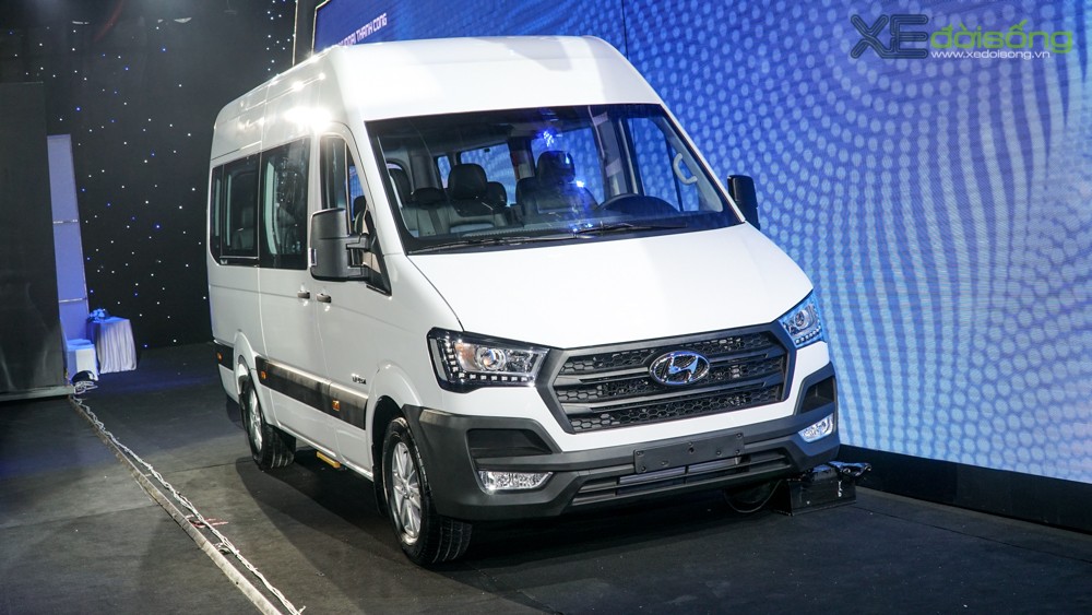 Hyundai Solati ra mắt Việt Nam với giá 1,08 tỷ đồng, đấu Ford Transit ảnh 1