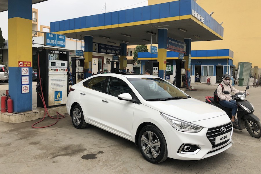 Hyundai Accent thế hệ mới xuất hiện trên đường phố Việt Nam ảnh 1