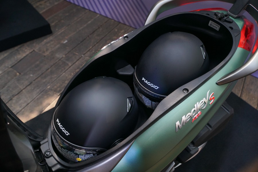 Piaggio Medley 2018 tiết kiệm nhiên liệu ra mắt Việt Nam với giá từ 72,5 triệu đồng ảnh 4