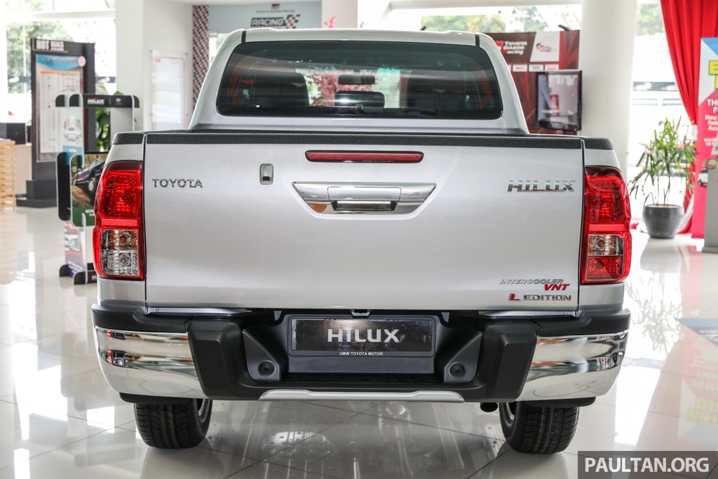Cận cảnh Toyota Hilux 2018 bản cao cấp giá từ 694 triệu đồng vừa ra mắt ảnh 9