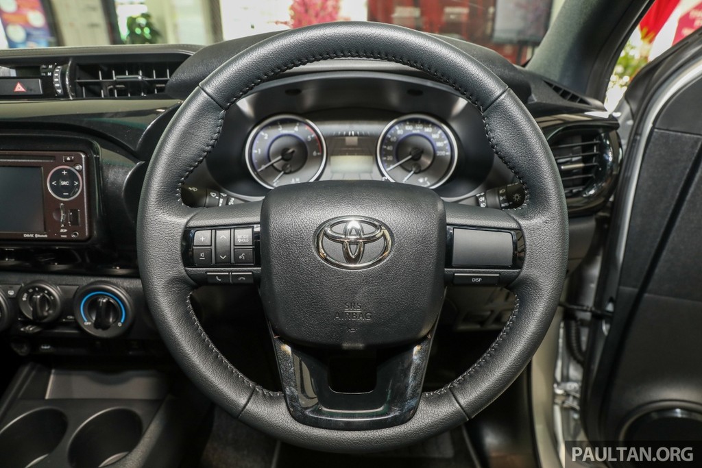 Cận cảnh Toyota Hilux 2018 bản cao cấp giá từ 694 triệu đồng vừa ra mắt ảnh 5