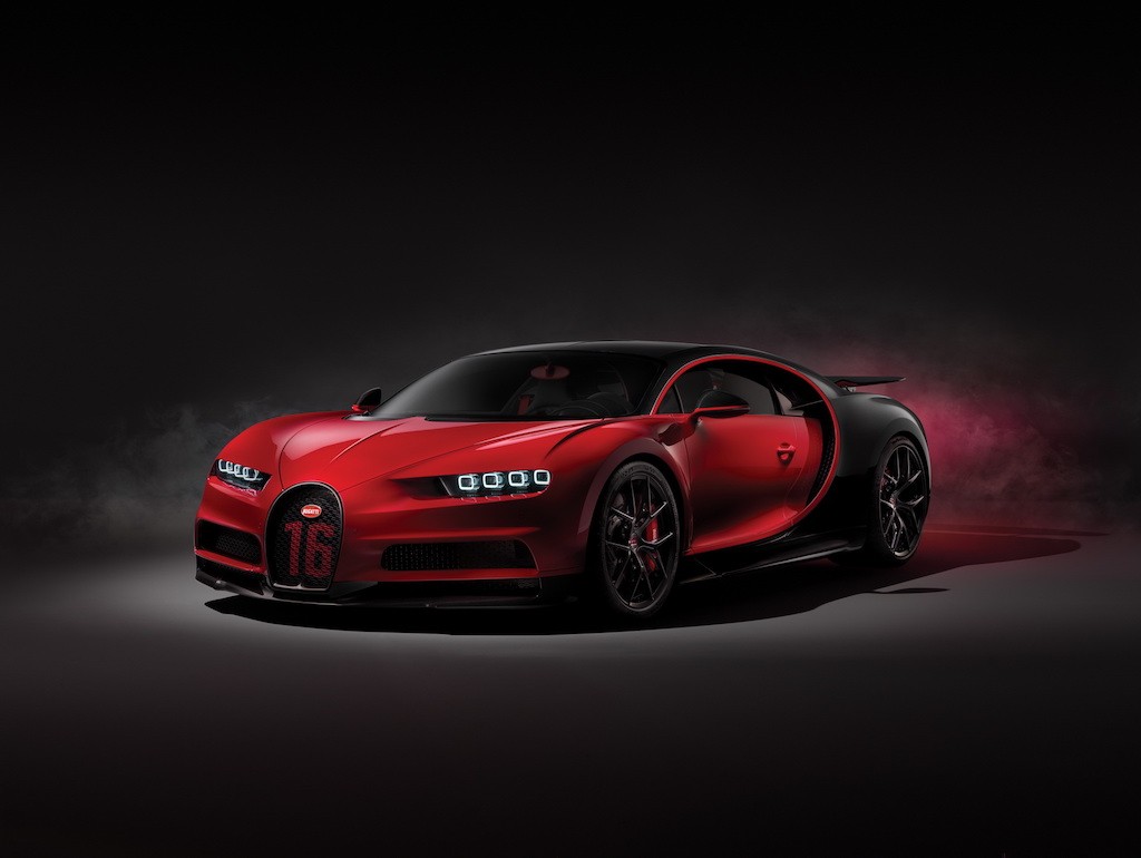 Siêu xe Bugatti Chiron Sport xuất hiện với giá “khủng” 74,2 tỷ ảnh 1